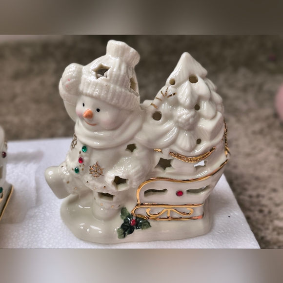 Holiday Home Accents Set of Two Snow Kids Tealight Candle Ceramic - Picture 7 of 16